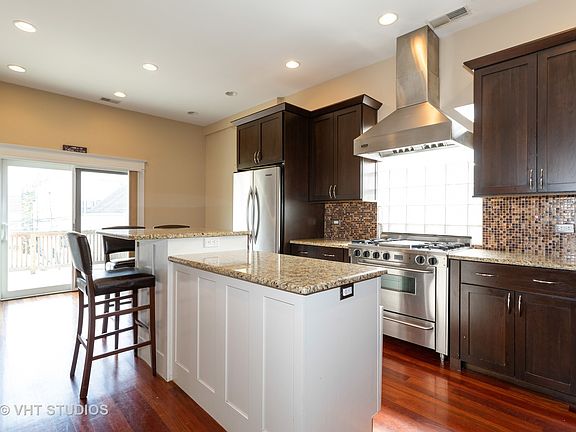4th image of 3431 N Paulina St #2