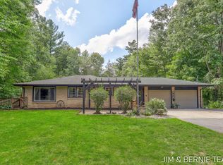 3104 53rd St, Hamilton, MI 49419