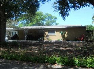 10722 111th St, Seminole, FL 33778