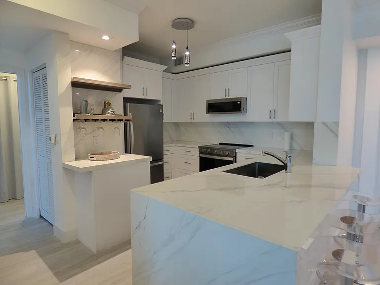 802 Windward Way #303 — Photo 3