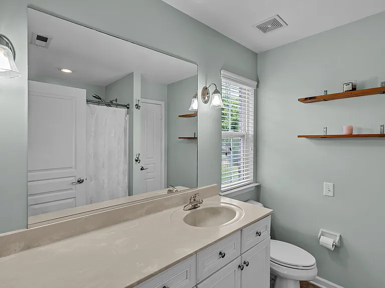 1116 Westbriar Dr — Photo 19
