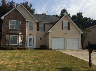 8230 Champion Trl, Fairburn, GA 30213