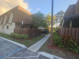 253 San Remo Blvd #253, North Lauderdale, FL 33068