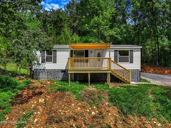 2nd image of 1411 Creek Side Dr