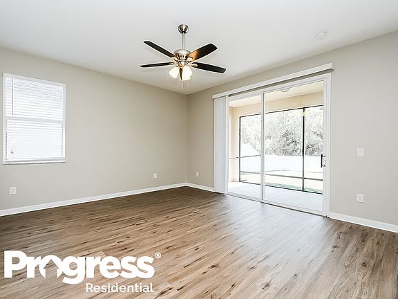 4th image of 3833 Langdrum Dr