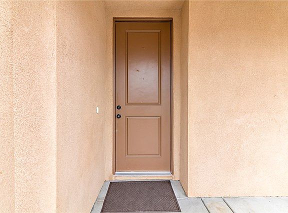 5th image of 28755 Gifford Ave