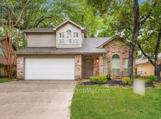 19 N Summer Star Ct, The Woodlands, TX 77380