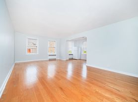 500 Kappock St