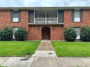 800 Martin Behrman Ave APT 202, Metairie, LA 70005