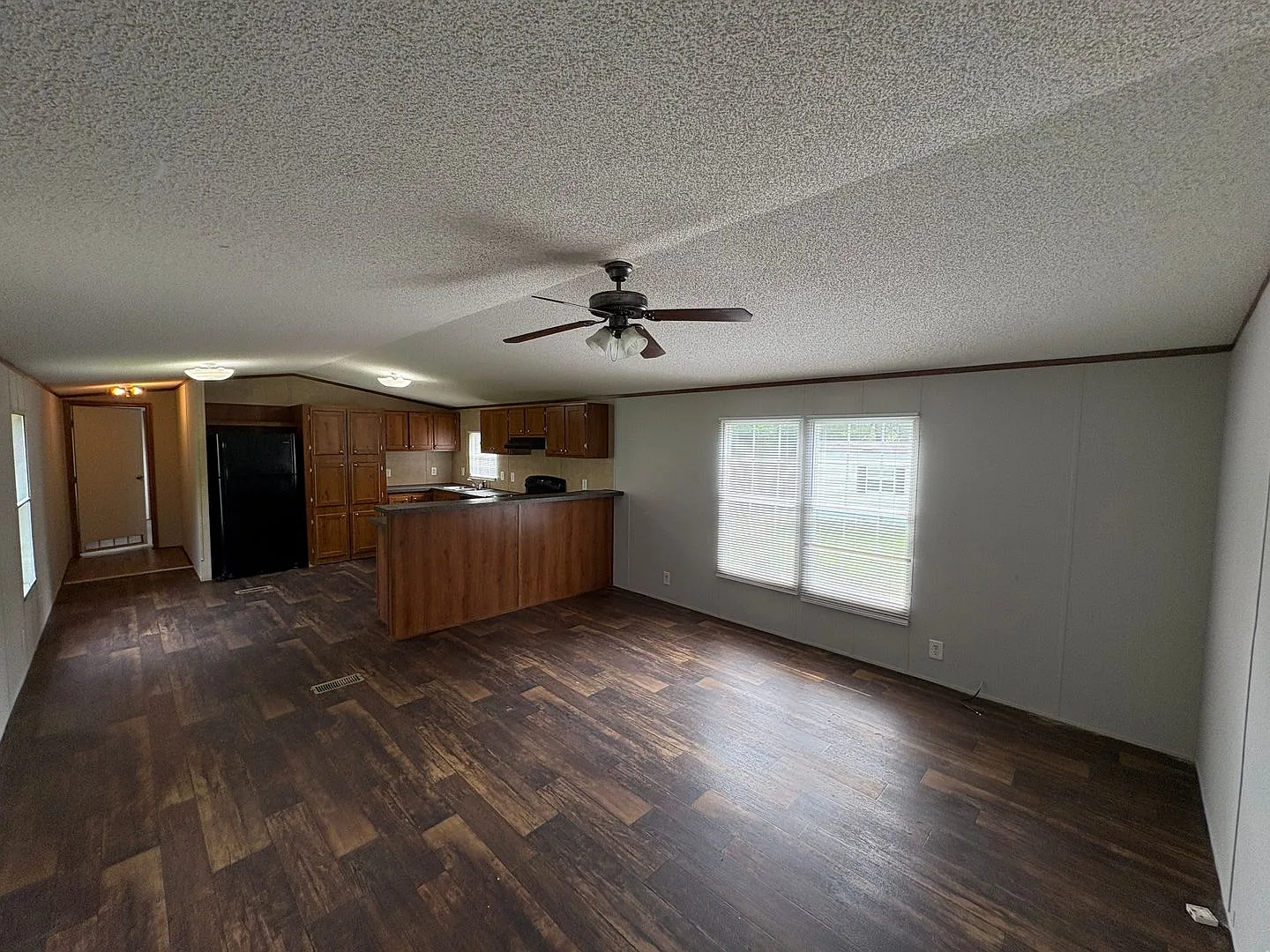 For Rent — Photo 2