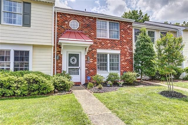 1st image of 9412 Tracey Lynne Cir
