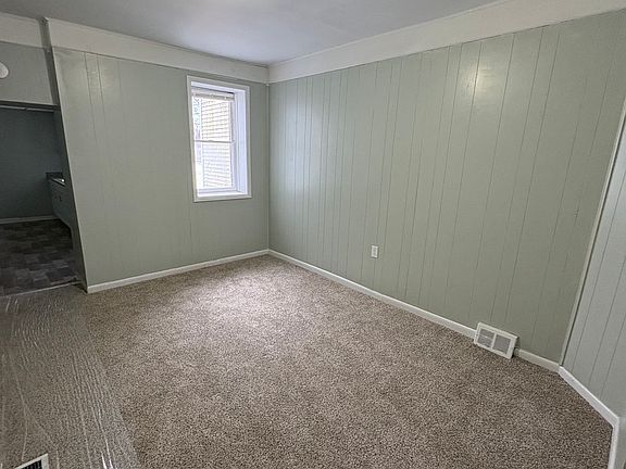 5th image of 609 Dauphin St