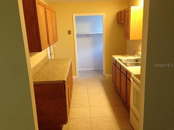3rd image of 4250 Lake Richmond Dr