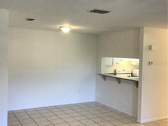 2nd image of 5214 Via Hacienda Cir #A206