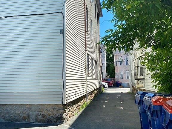 2nd image of 181-183 Ashley Blvd