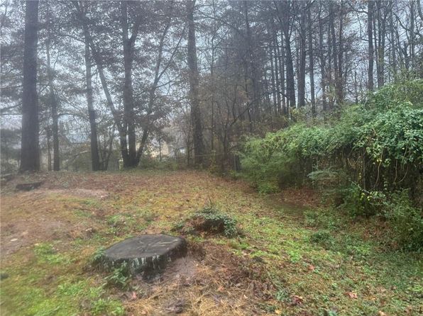 3550 Leisure Ln, Atlanta, GA 30349