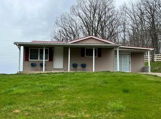 1733 Deephole Branch Rd, Genoa, WV 25517