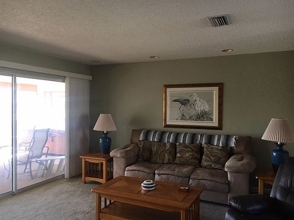 5th image of 18 Flintstone Ct