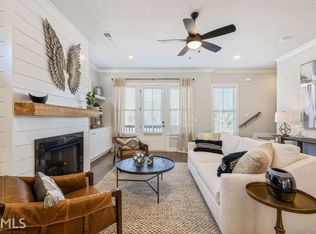 208 Napa Dr, Woodstock, GA 30188