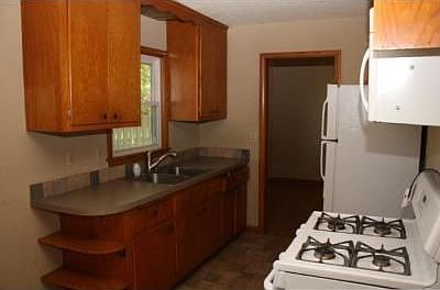 4th image of 6236 Lee Ave N