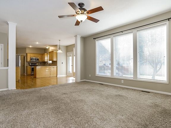 3rd image of 4810 Lone Elm