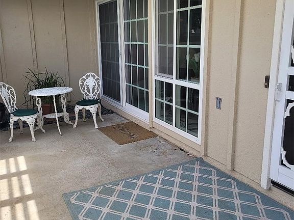 2nd image of 552 Avenida Sevilla #C