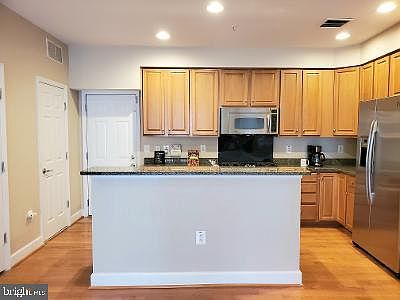 4th image of 14728 Potomac Branch Dr
