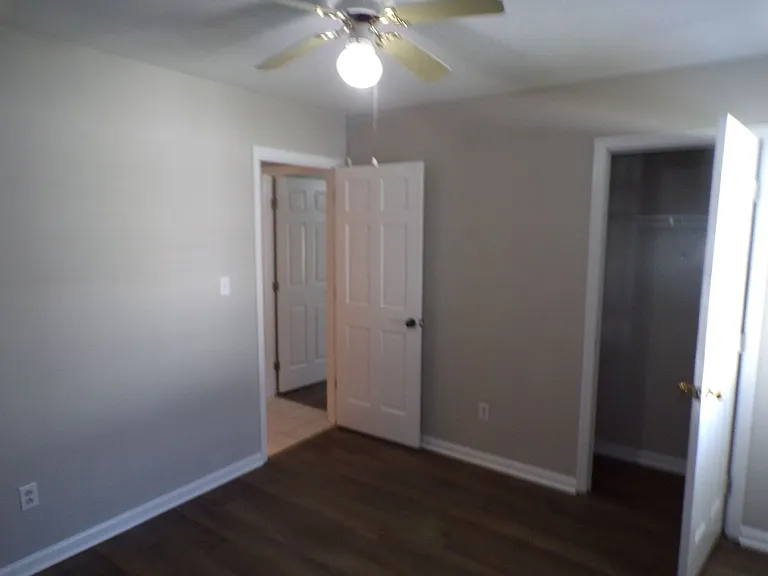 1019 Furia Dr — Photo 22