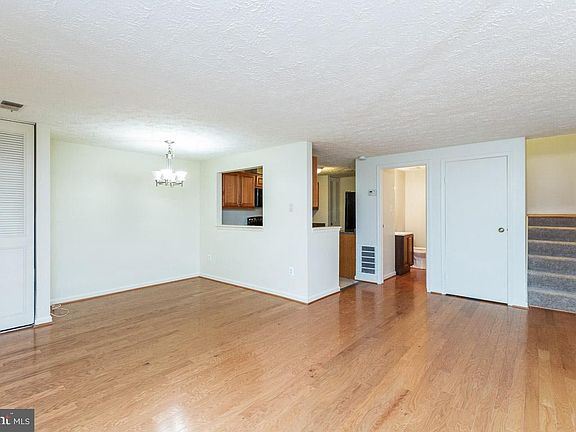 5th image of 13519 Demetrias Way