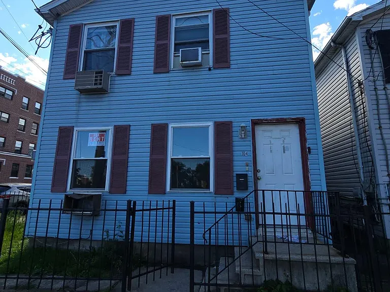 104 Bergen Ave #1 — Photo 1
