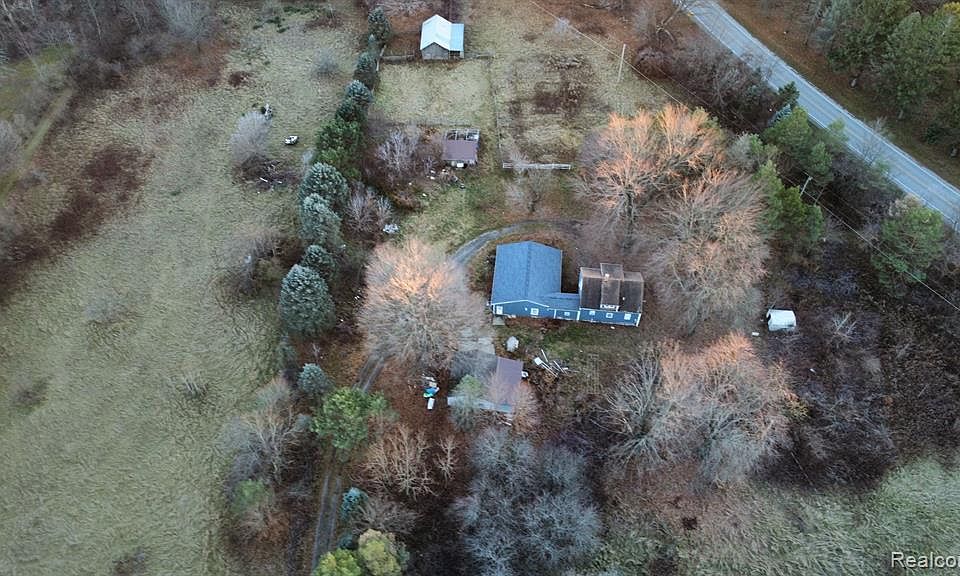 9494 McKinley Rd, Montrose, MI 48457 MLS 20230066268 Zillow
