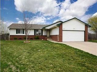 10923 W Dora Ct, Wichita, KS 67209