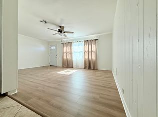 8291 57th St N #1, Pinellas Park, FL 33781