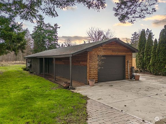 3rd image of 4225 114th Avenue E