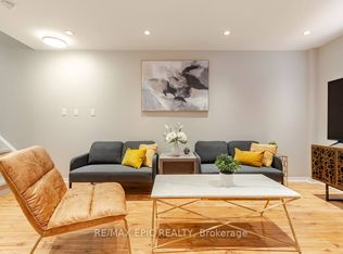 75 Weldrick Rd E #732, Richmond Hill, ON L4C0H9