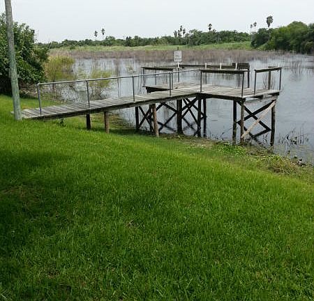 5th image of 1091 Carmel Dr
