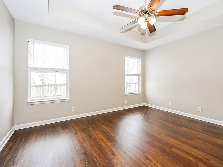 2911 Boyle Ct — Photo 11