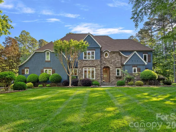 104 Maddaket Loop, Mooresville, NC 28117