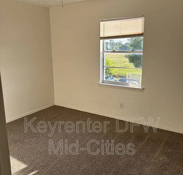 110 Franklin St #22 — Photo 5