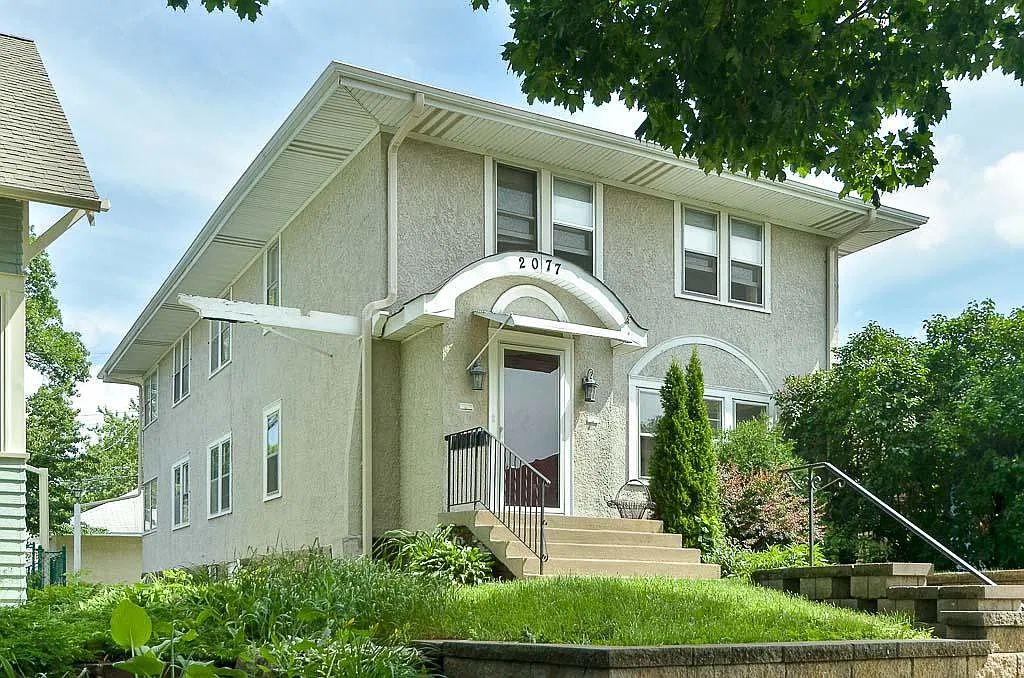 2077 Saint Clair Ave — Photo 1