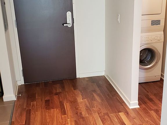 2nd image of 555 4th St Unit 503