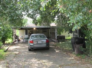 980 Maple Ave, Cushing, TX 75760