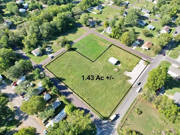 2700 S Ingram Ave, Sedalia, MO 65301