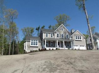 28 Highfield Ln, Norwell, MA 02061
