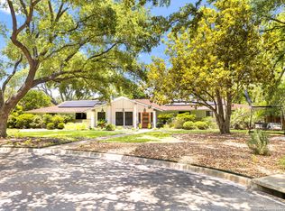 113 Irongate Rd, Castle Hills, TX 78213