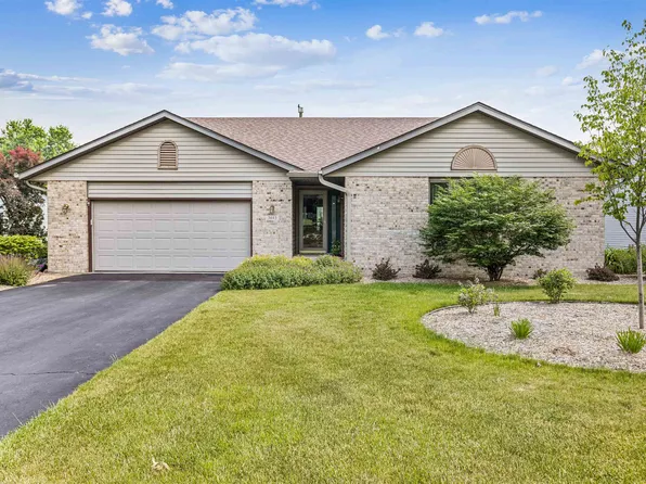 3443 N Trainer Rd, Rockford, IL 61114
