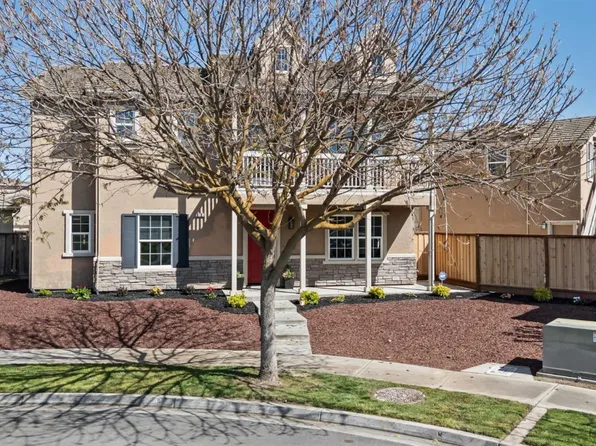 2323 Greger St, Oakdale, CA 95361