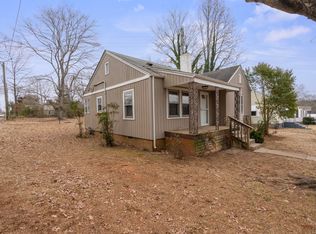 501 Hoover Dr, Lexington, NC 27292