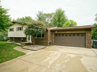 3708 Sweetbrier Ter, Midland, MI 48642