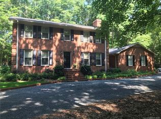 6901 Tree Hill Rd, Matthews, NC 28104